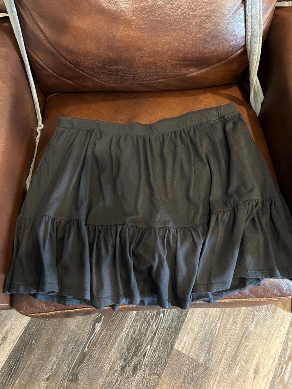 Lands’ End Black Ruffle Tiered Skort
